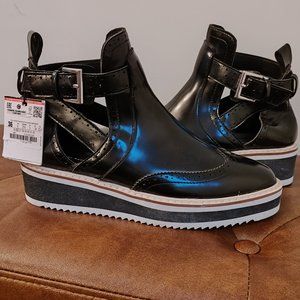 Zara Wedges shoes faux leather